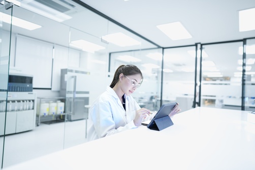 Education vs experience – What makes a competent professional?